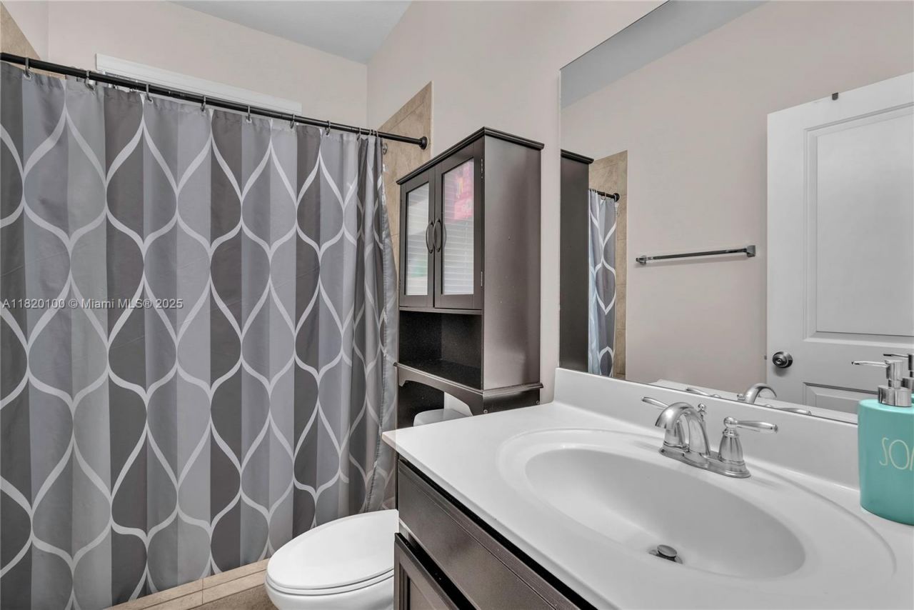 2190 SE 2nd St, Homestead, FL 33033 Photo