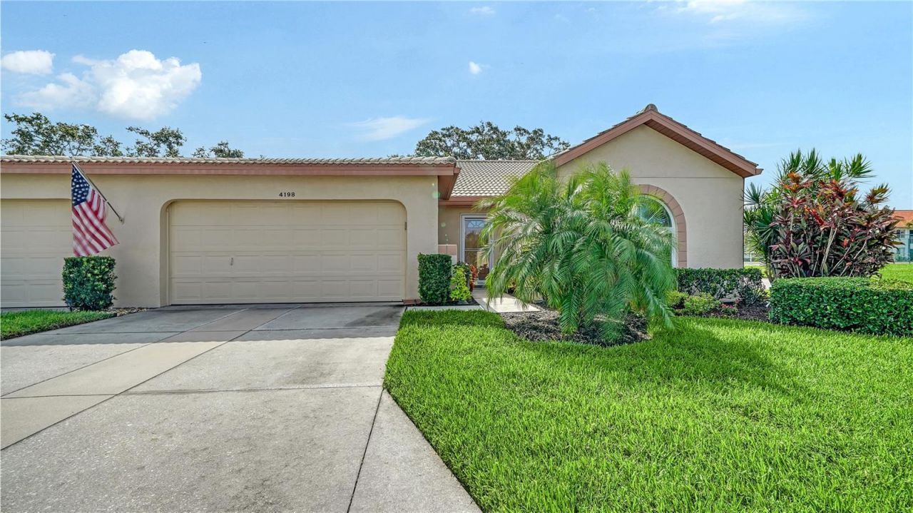 4198 Vallarta Court, Unit 3027, Sarasota, FL 34233 Main Photo