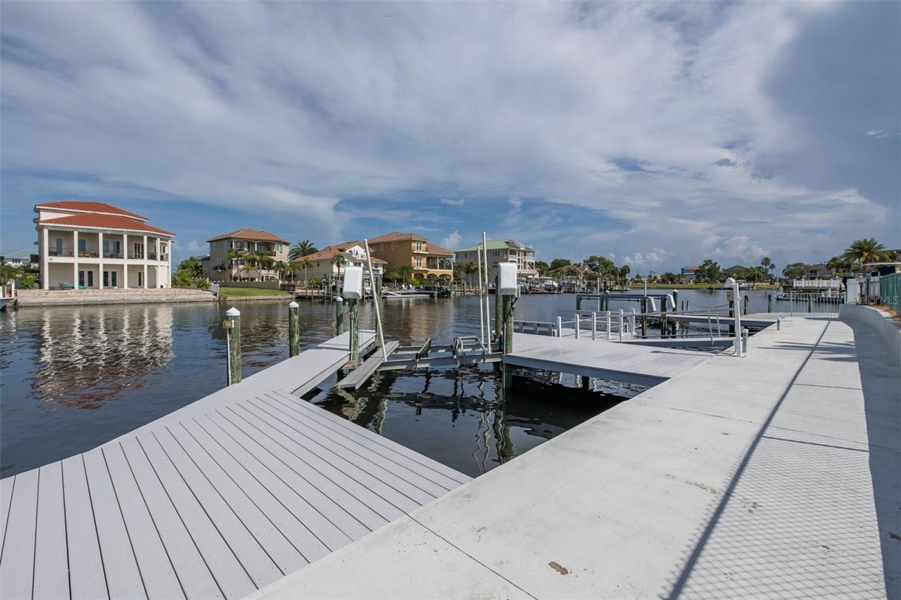 3150 Trident Terrace, New Port Richey, FL 34652 Photo