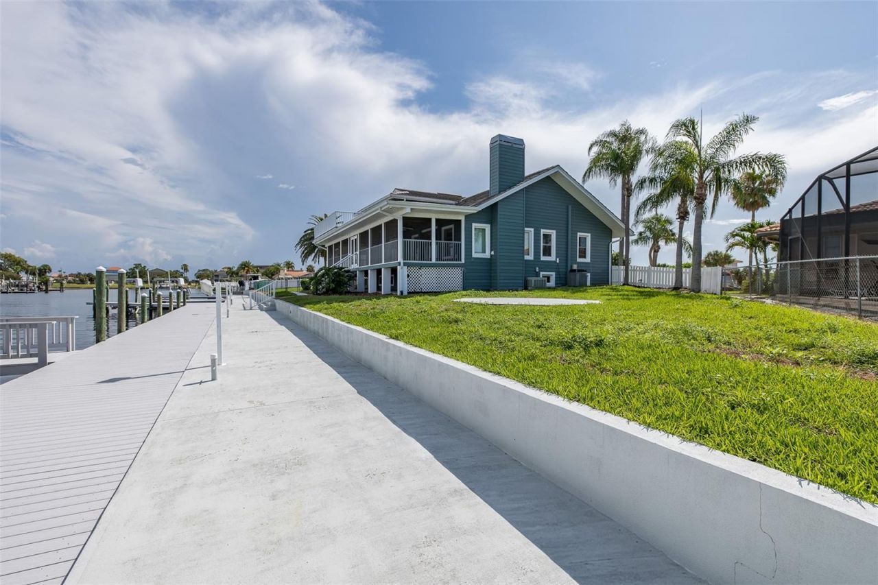 3150 Trident Terrace, New Port Richey, FL 34652 Photo