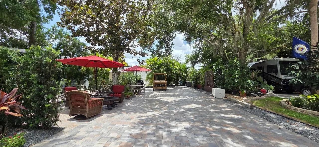 127 Stallion Lane, River Ranch, FL 33867 Photo