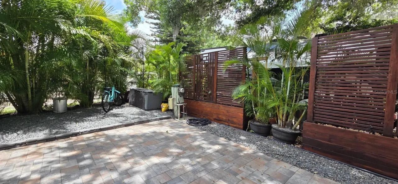 127 Stallion Lane, River Ranch, FL 33867 Photo