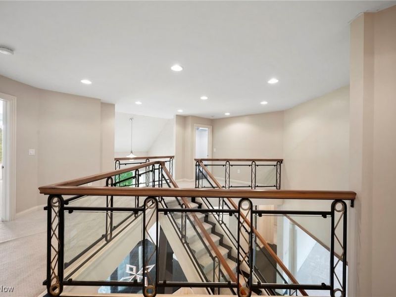 769 Village Trail, Gates Mills, OH 44040 Photo 30