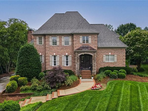 925 Salem Glen Court, Clemmons, NC 27012