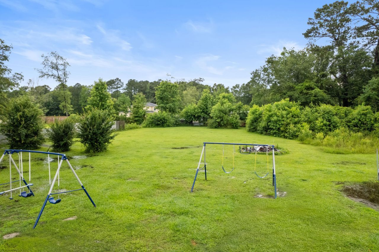 245 Lake Drive Photo 24