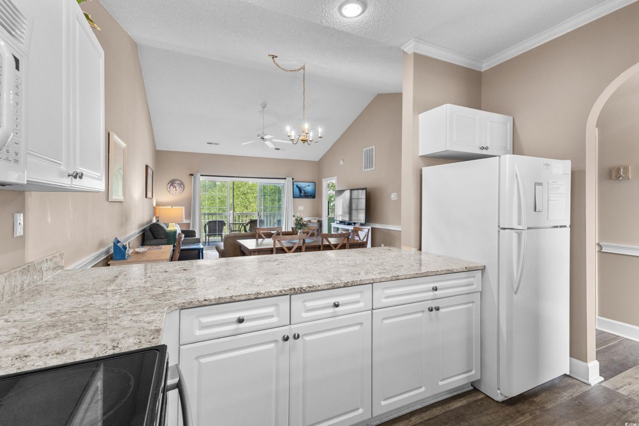 4655 Wild Iris Dr. Photo 10