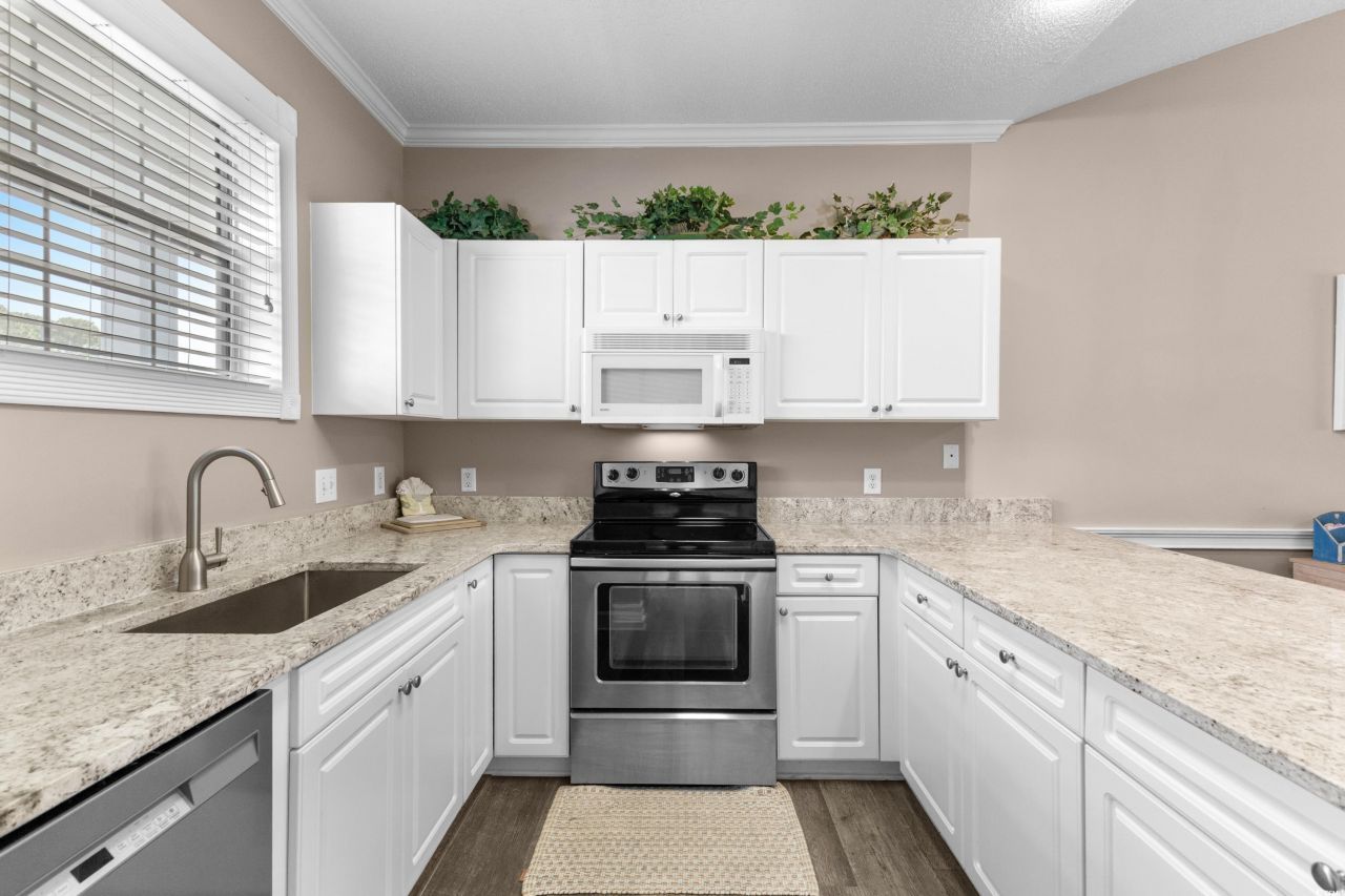 4655 Wild Iris Dr. Photo 11