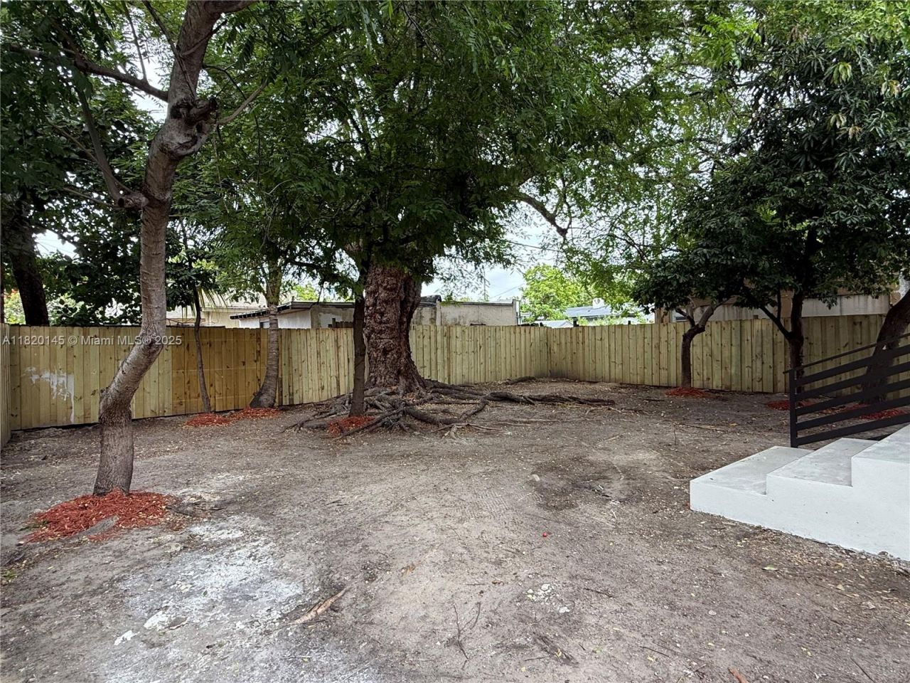 1125 NW 37th St, Miami, FL 33127 Photo