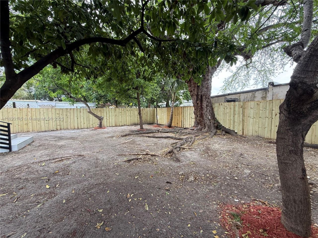 1125 NW 37th St, Miami, FL 33127 Photo