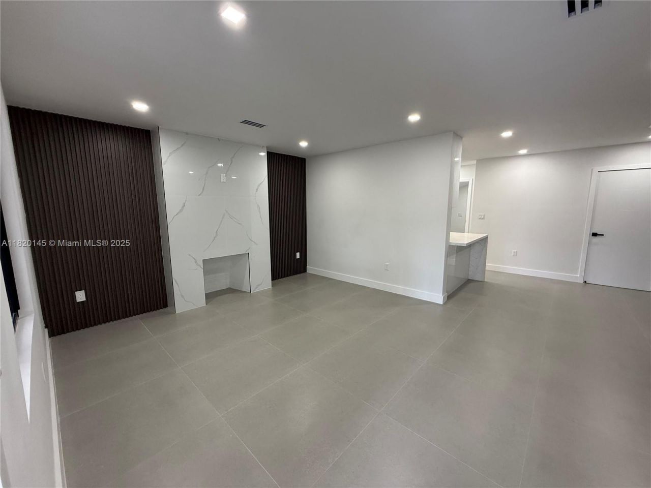 1125 NW 37th St, Miami, FL 33127 Photo