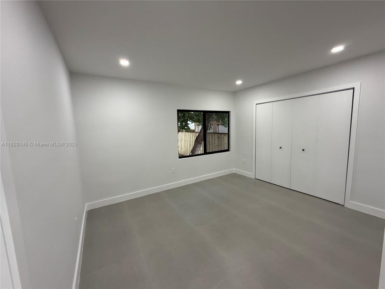 1125 NW 37th St, Miami, FL 33127 Photo