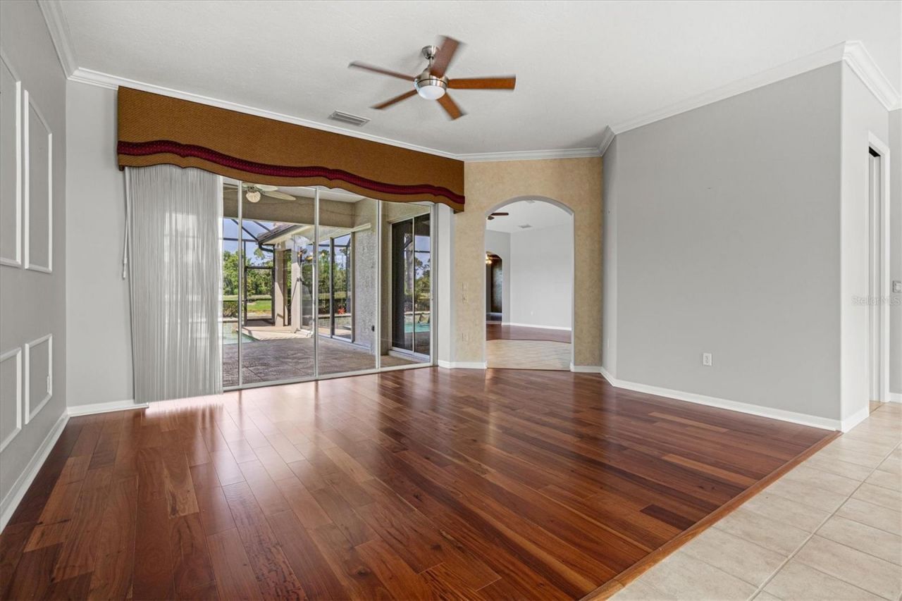 8930 Bloomfield Blvd, Sarasota, FL 34238 Photo