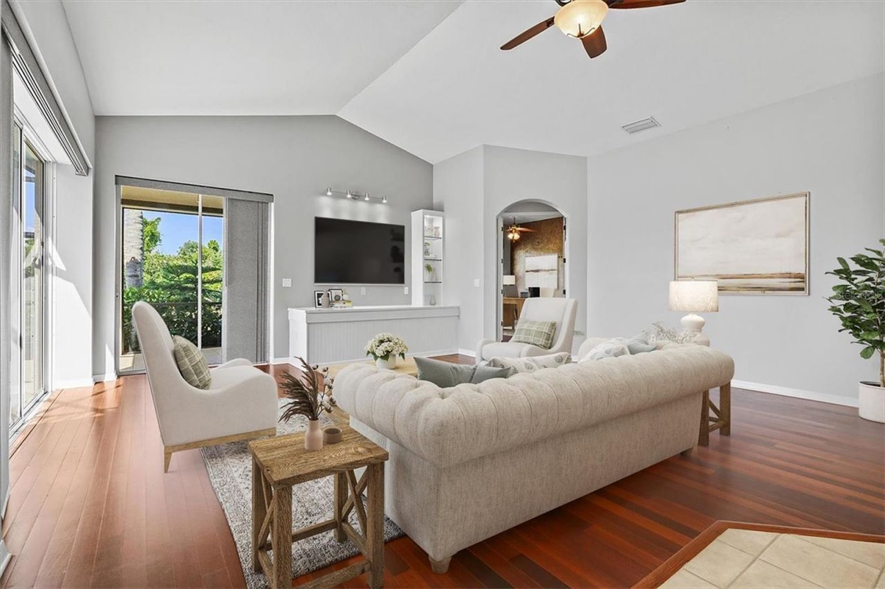 8930 Bloomfield Blvd, Sarasota, FL 34238 Photo