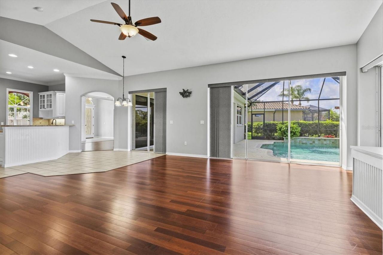 8930 Bloomfield Blvd, Sarasota, FL 34238 Photo