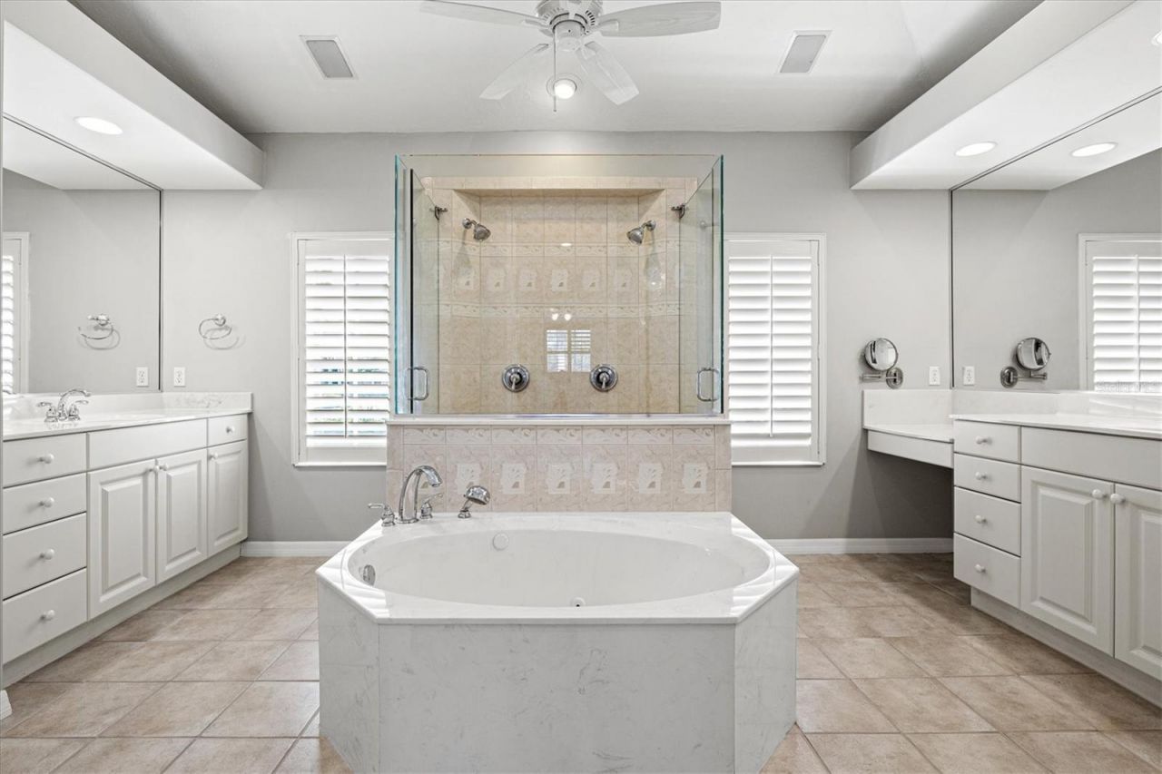 8930 Bloomfield Blvd, Sarasota, FL 34238 Photo