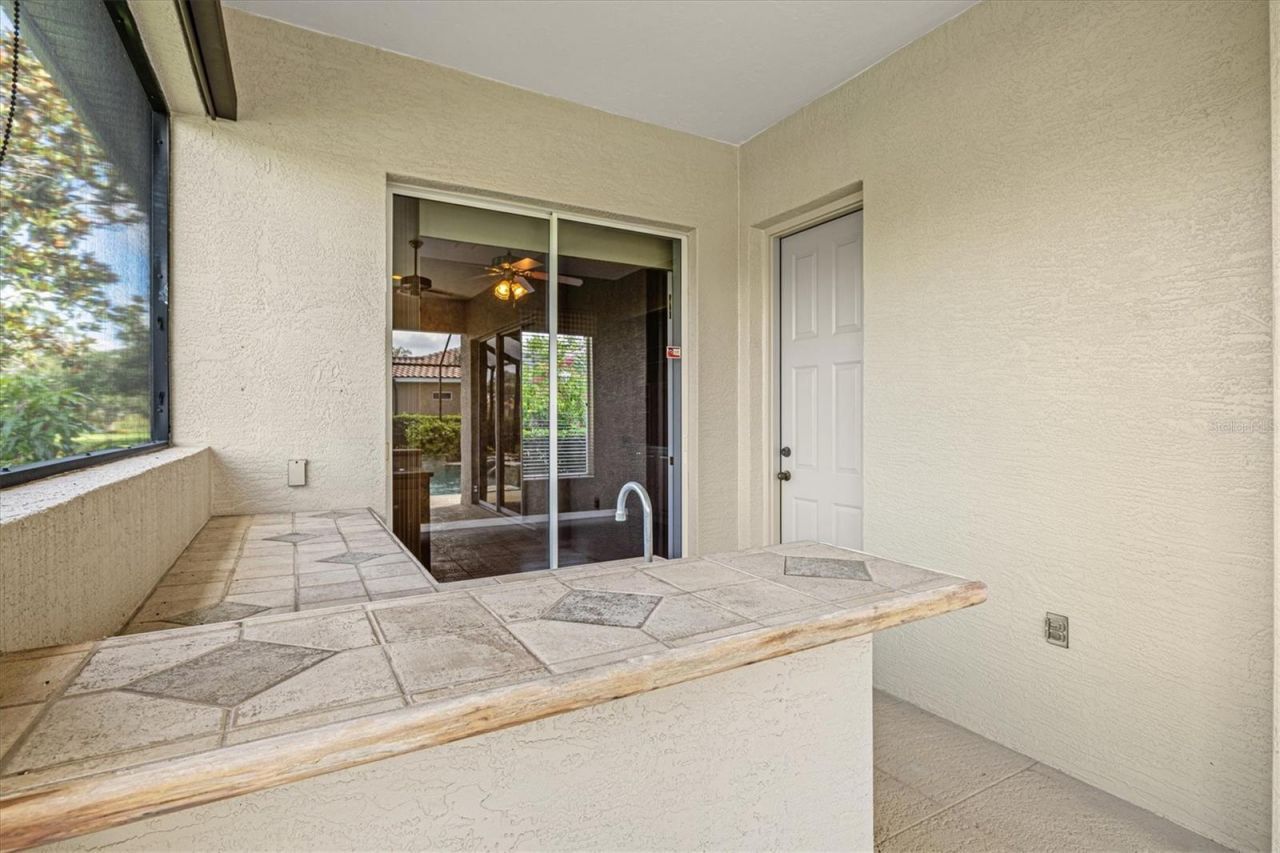 8930 Bloomfield Blvd, Sarasota, FL 34238 Photo