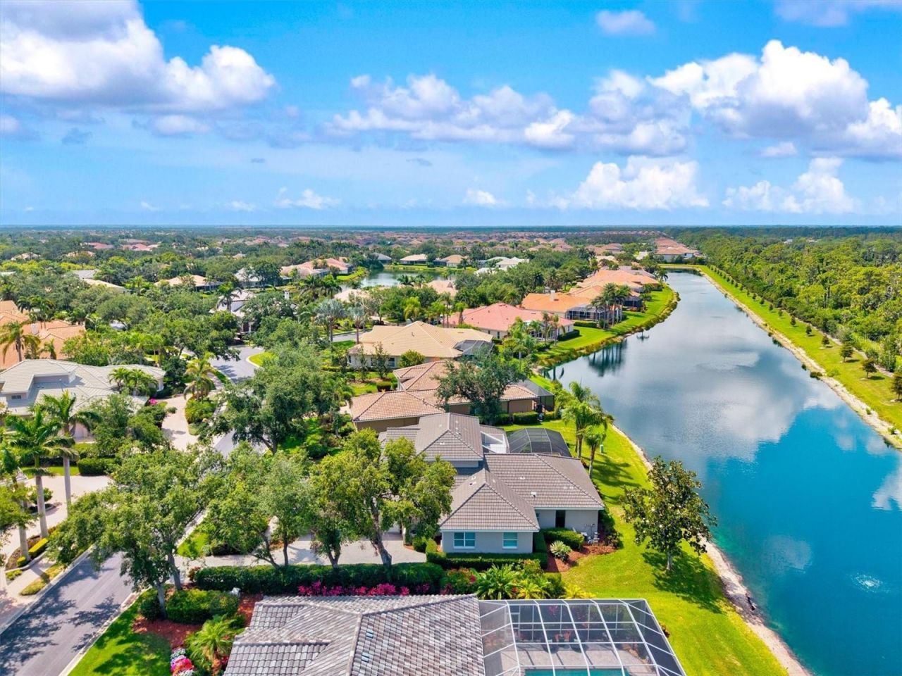 8930 Bloomfield Blvd, Sarasota, FL 34238 Photo