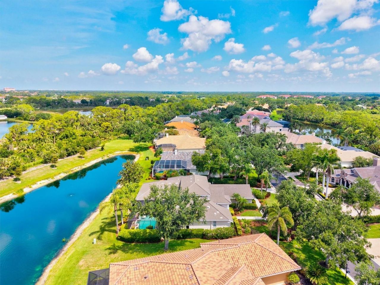 8930 Bloomfield Blvd, Sarasota, FL 34238 Photo