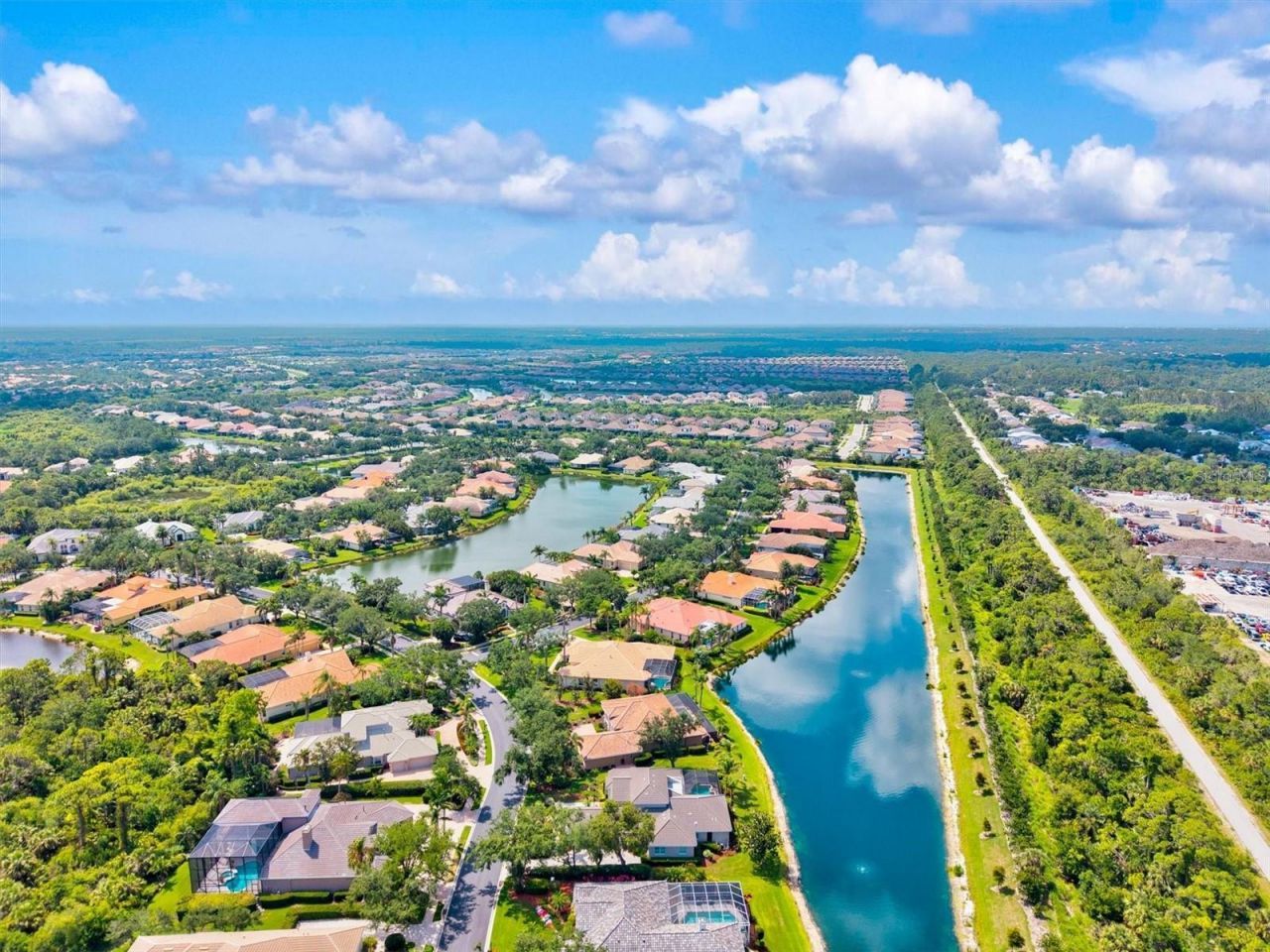 8930 Bloomfield Blvd, Sarasota, FL 34238 Photo