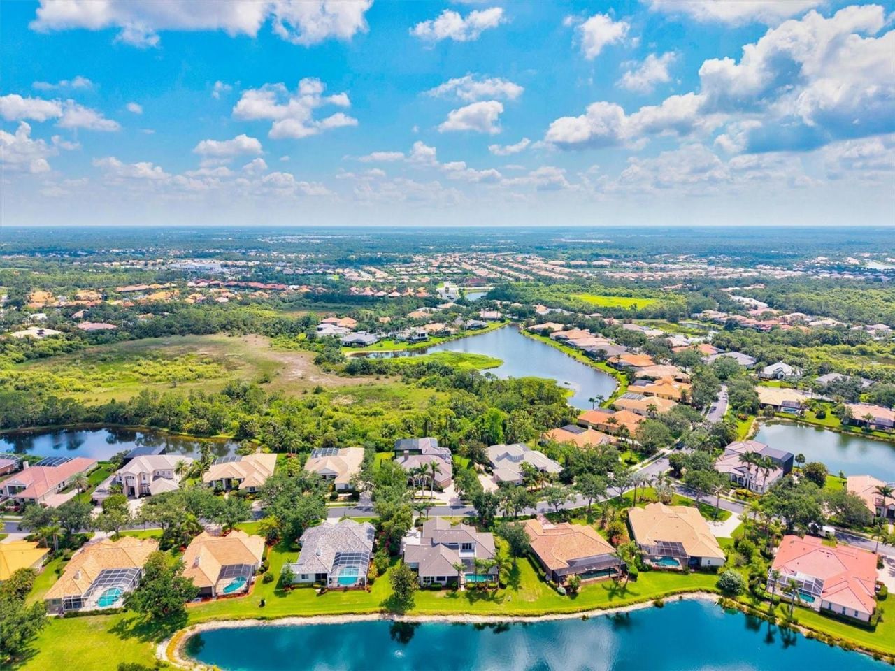 8930 Bloomfield Blvd, Sarasota, FL 34238 Photo