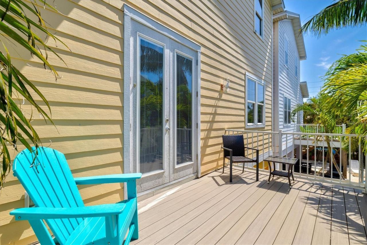 145 50th St, Holmes Beach, FL 34217 Photo