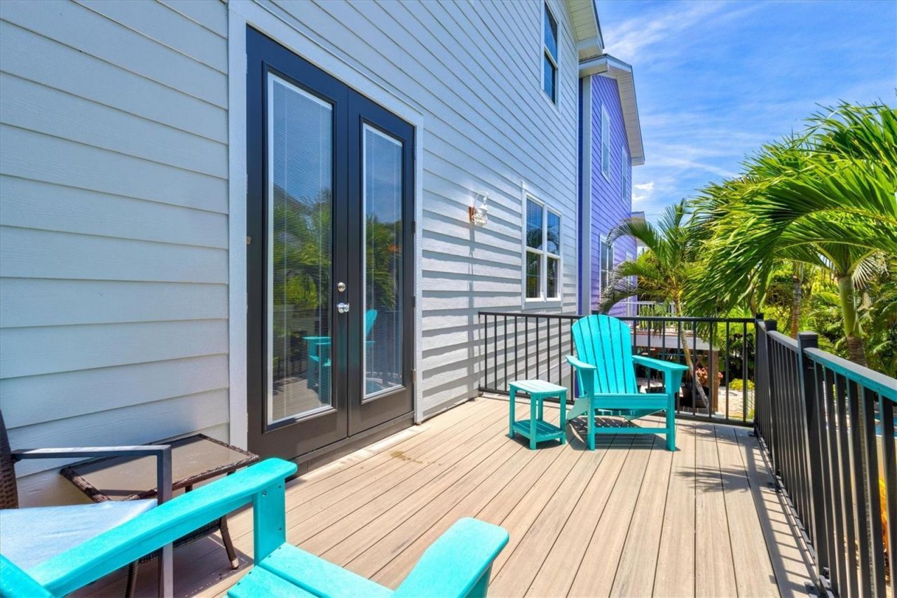 145 50th St, Holmes Beach, FL 34217 Photo