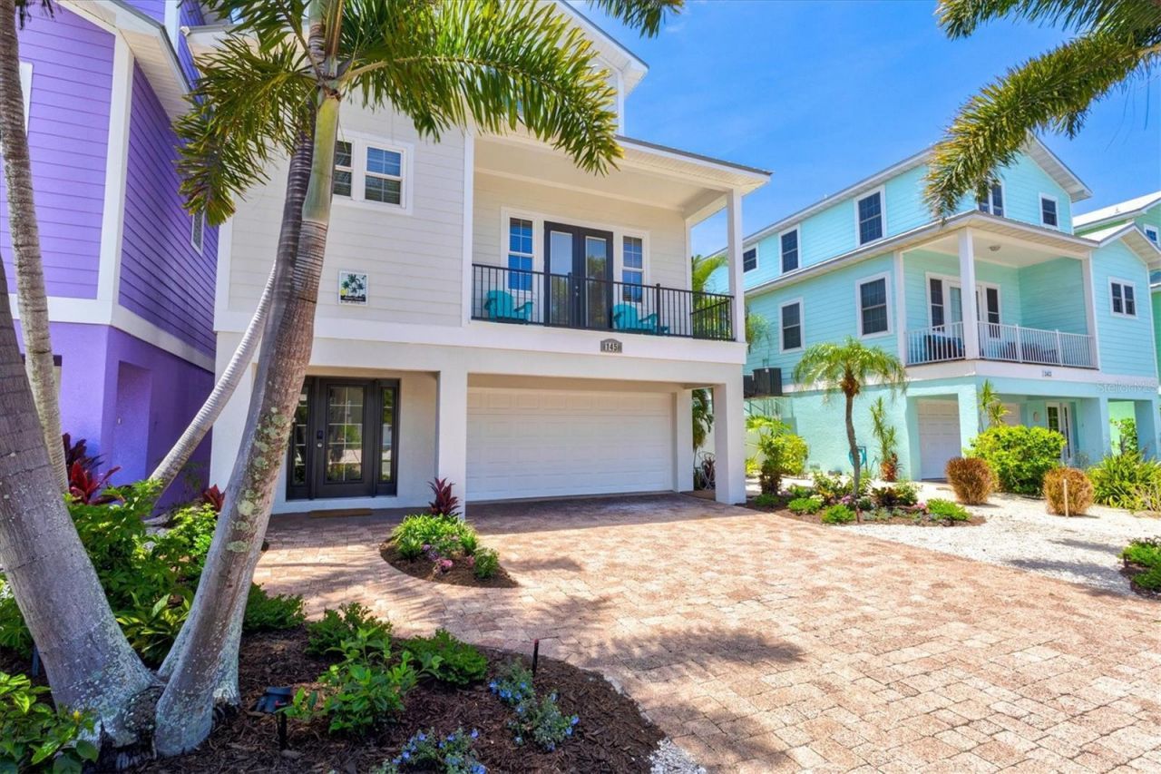145 50th St, Holmes Beach, FL 34217 Photo
