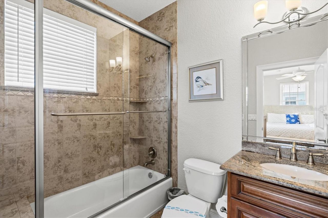 145 50th St, Holmes Beach, FL 34217 Photo