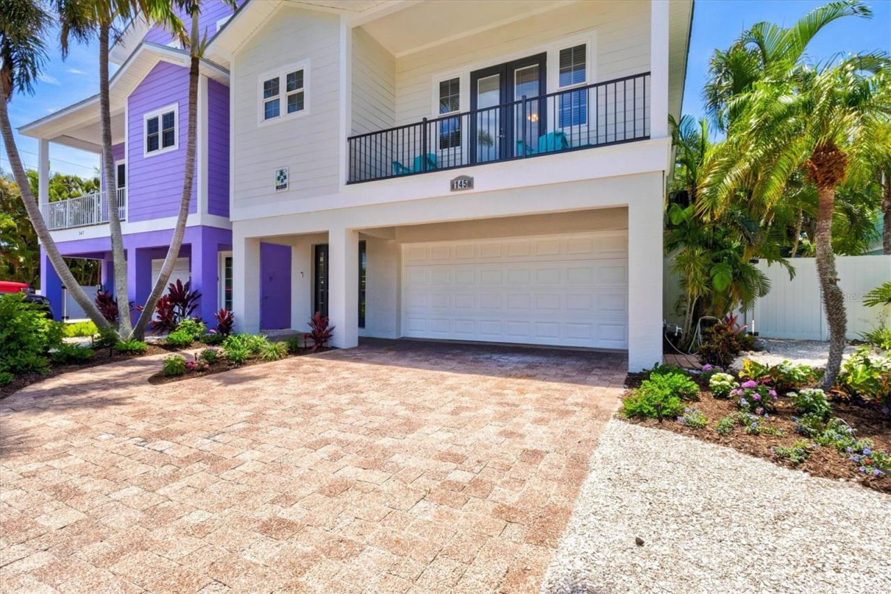 145 50th St, Holmes Beach, FL 34217 Photo