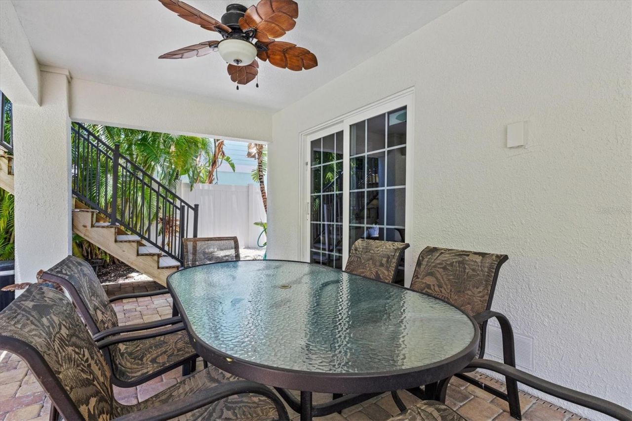 145 50th St, Holmes Beach, FL 34217 Photo