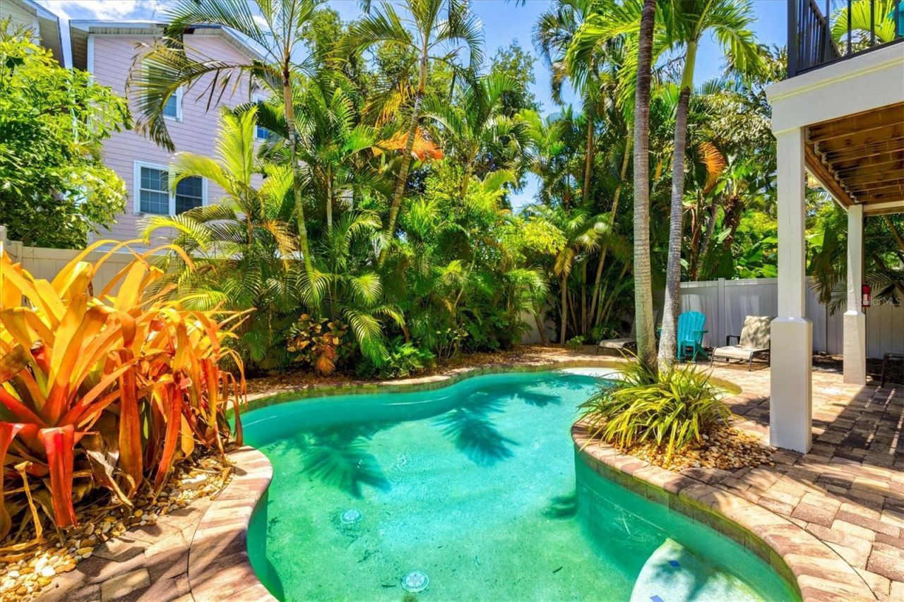 145 50th St, Holmes Beach, FL 34217 Photo