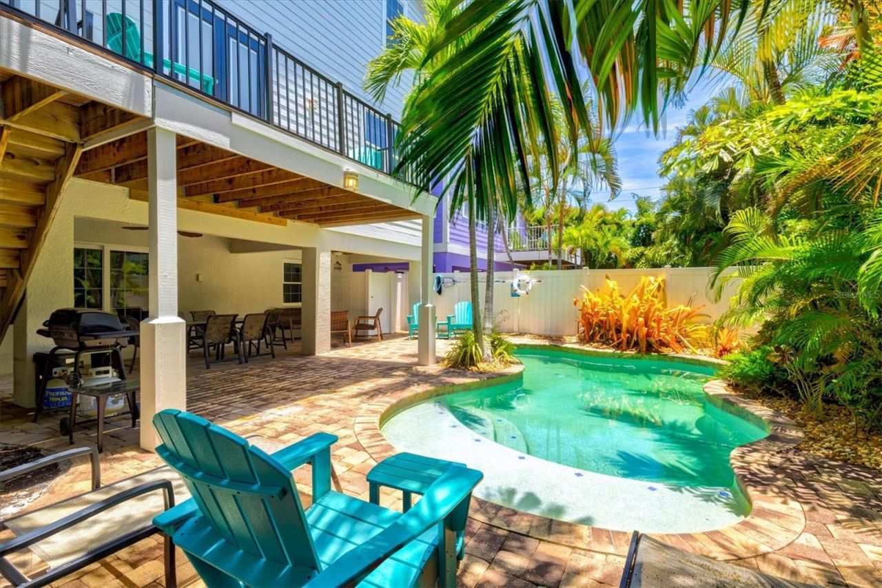 145 50th St, Holmes Beach, FL 34217 Photo