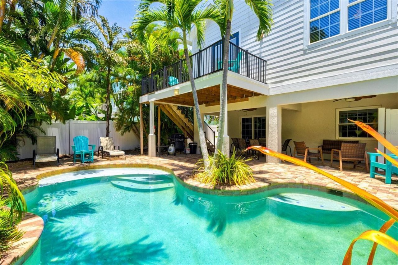 145 50th St, Holmes Beach, FL 34217 Photo