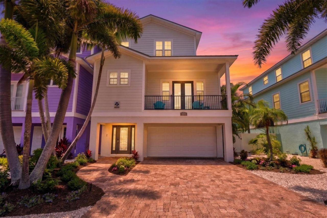 145 50th St, Holmes Beach, FL 34217 Photo