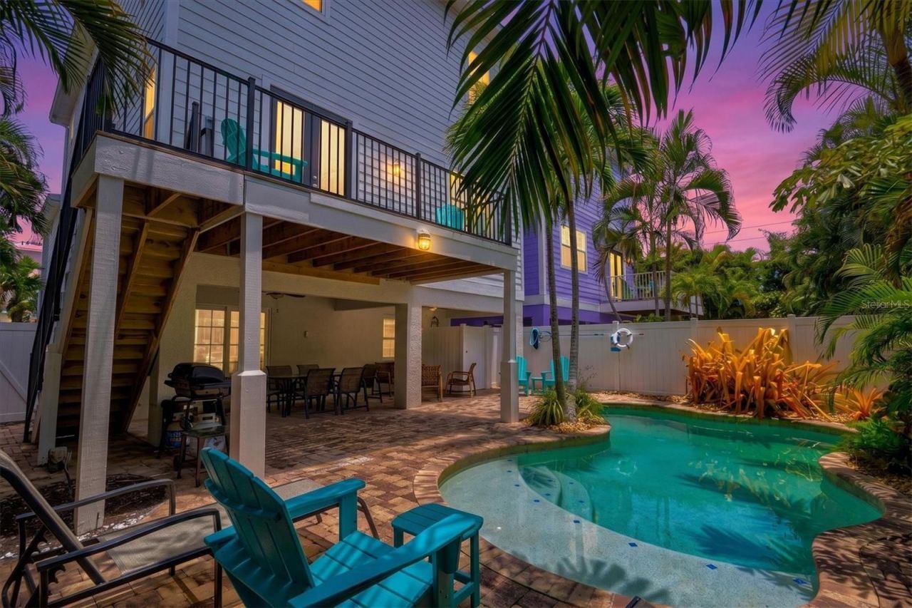 145 50th St, Holmes Beach, FL 34217 Photo