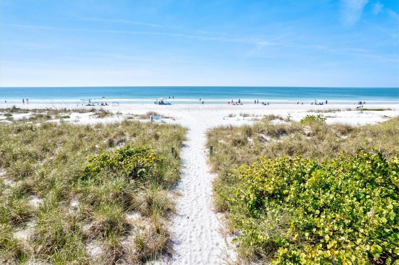 145 50th St, Holmes Beach, FL 34217 Photo
