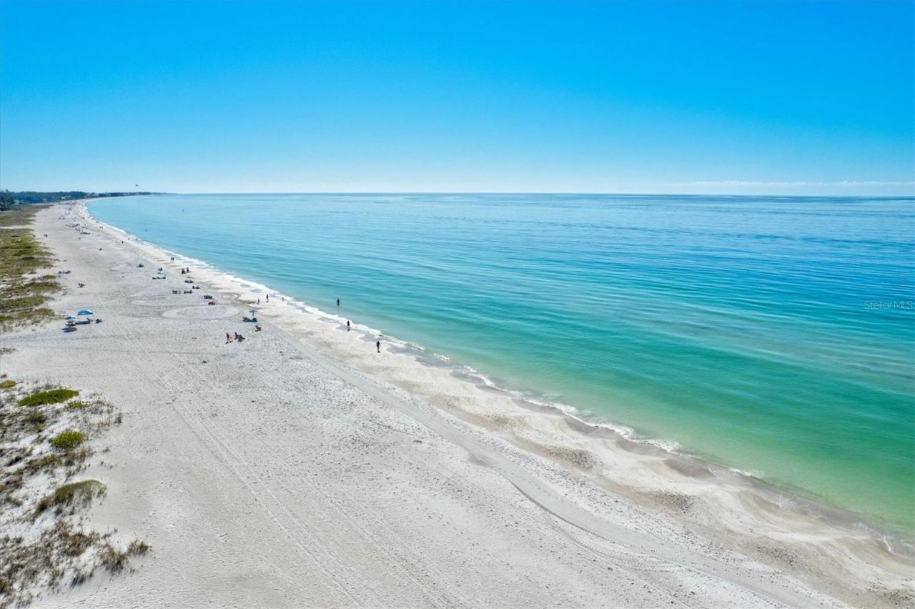 145 50th St, Holmes Beach, FL 34217 Photo