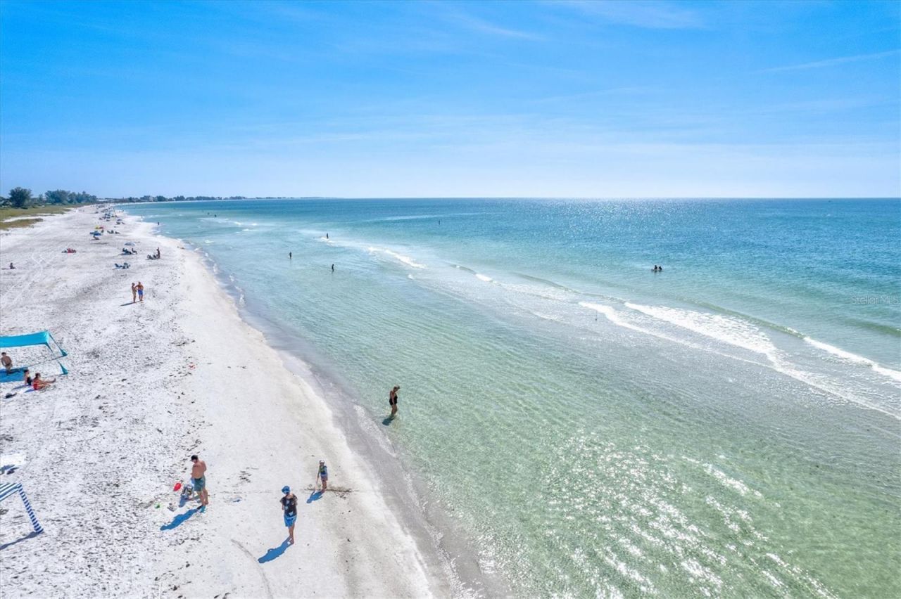 145 50th St, Holmes Beach, FL 34217 Photo