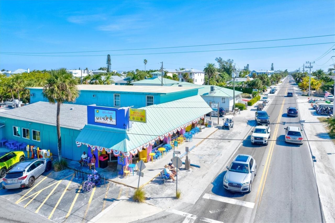 145 50th St, Holmes Beach, FL 34217 Photo