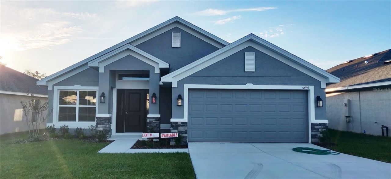 5469 Ocean Breeze Drive, Spring Hill, FL 34609 Main Photo