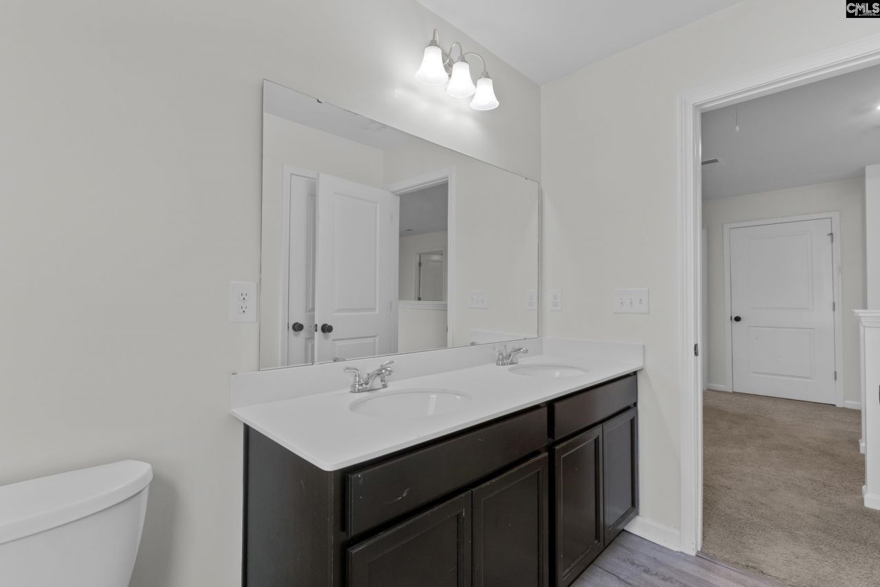 465 Vanburen Court Photo 22