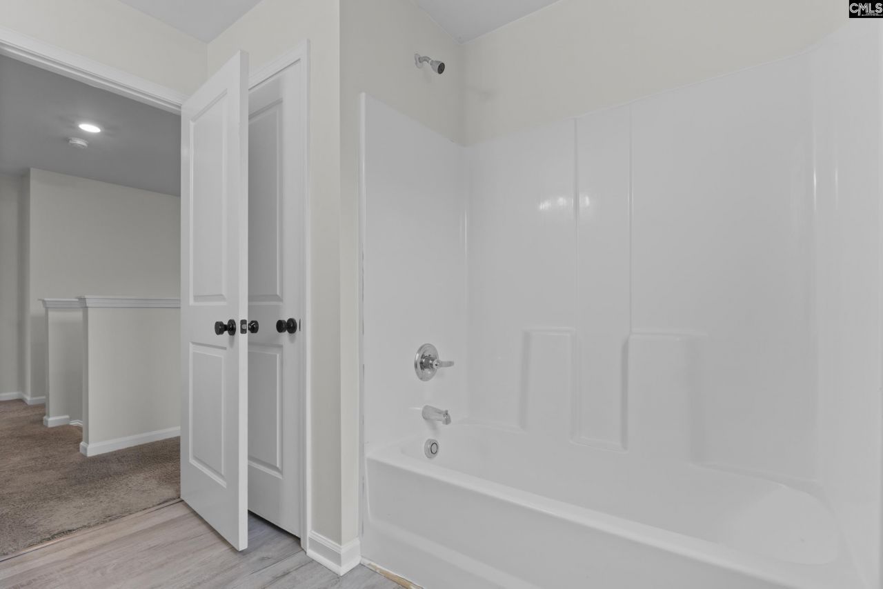 465 Vanburen Court Photo 23