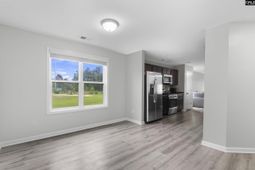 465 Vanburen Court photo 4