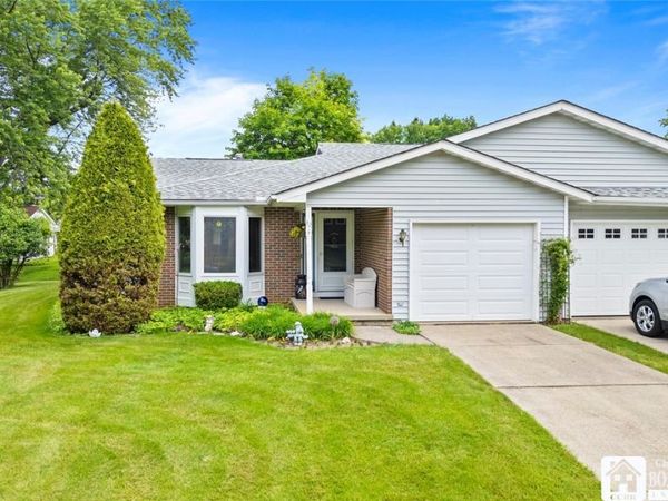 12 Ahrens Place, Fredonia, NY 14063