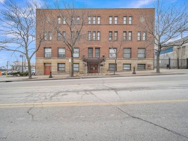 1133 W 9th Street, Unit 313, Cleveland, OH 44113