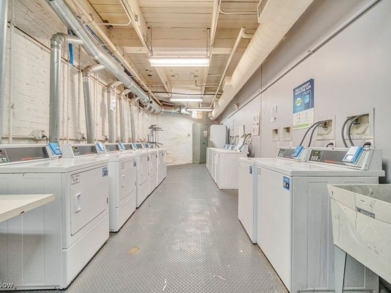 1133 W 9th Street, Unit 313, Cleveland, OH 44113 Photo 13