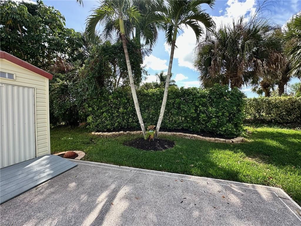 1275 Silver Lakes Blvd, Naples, FL 34114 Photo