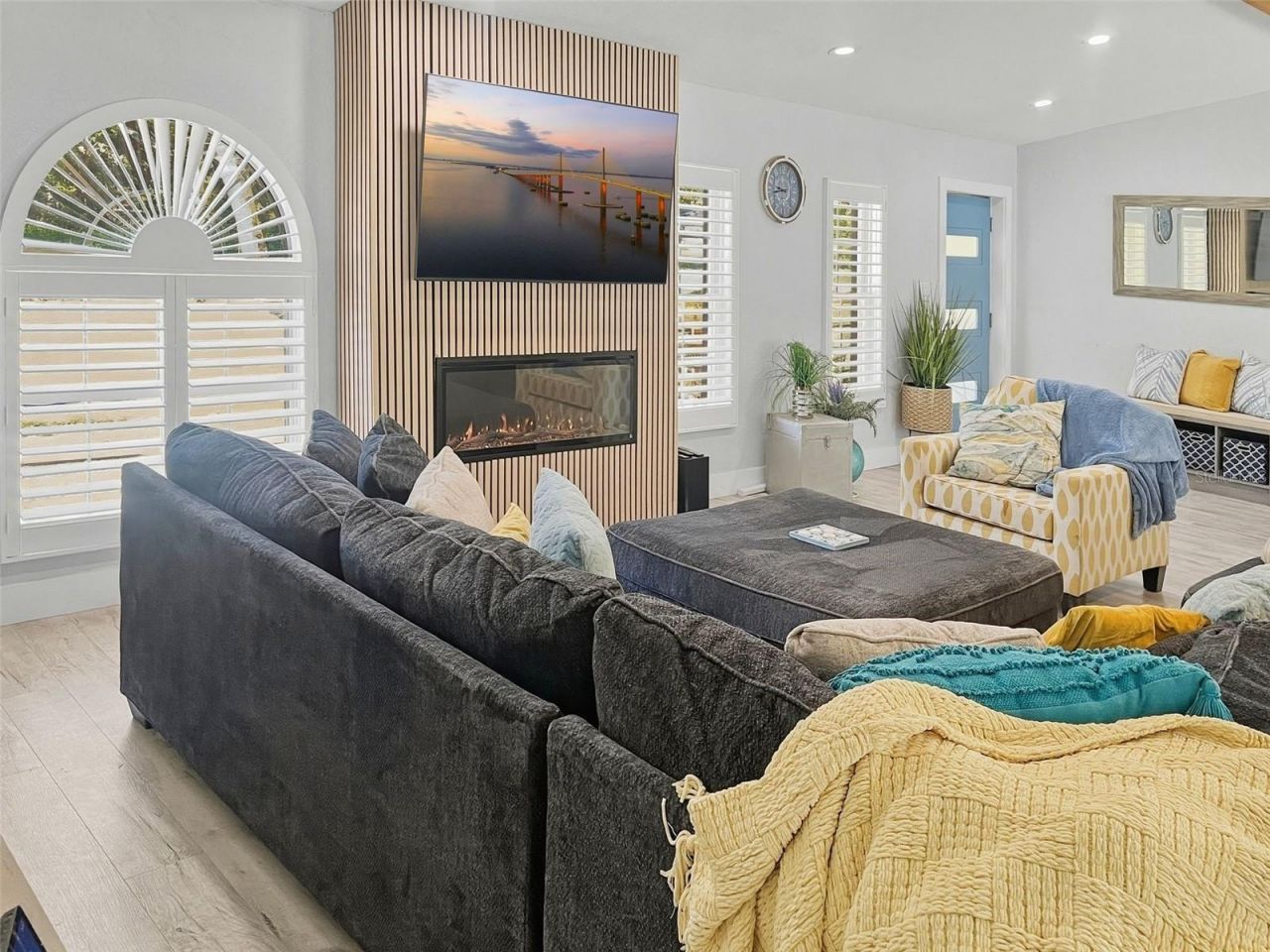 2820 Whitney Road, Clearwater, FL 33760 Photo