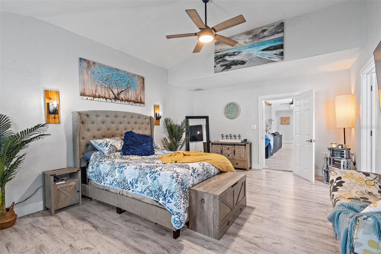 2820 Whitney Road, Clearwater, FL 33760 Photo