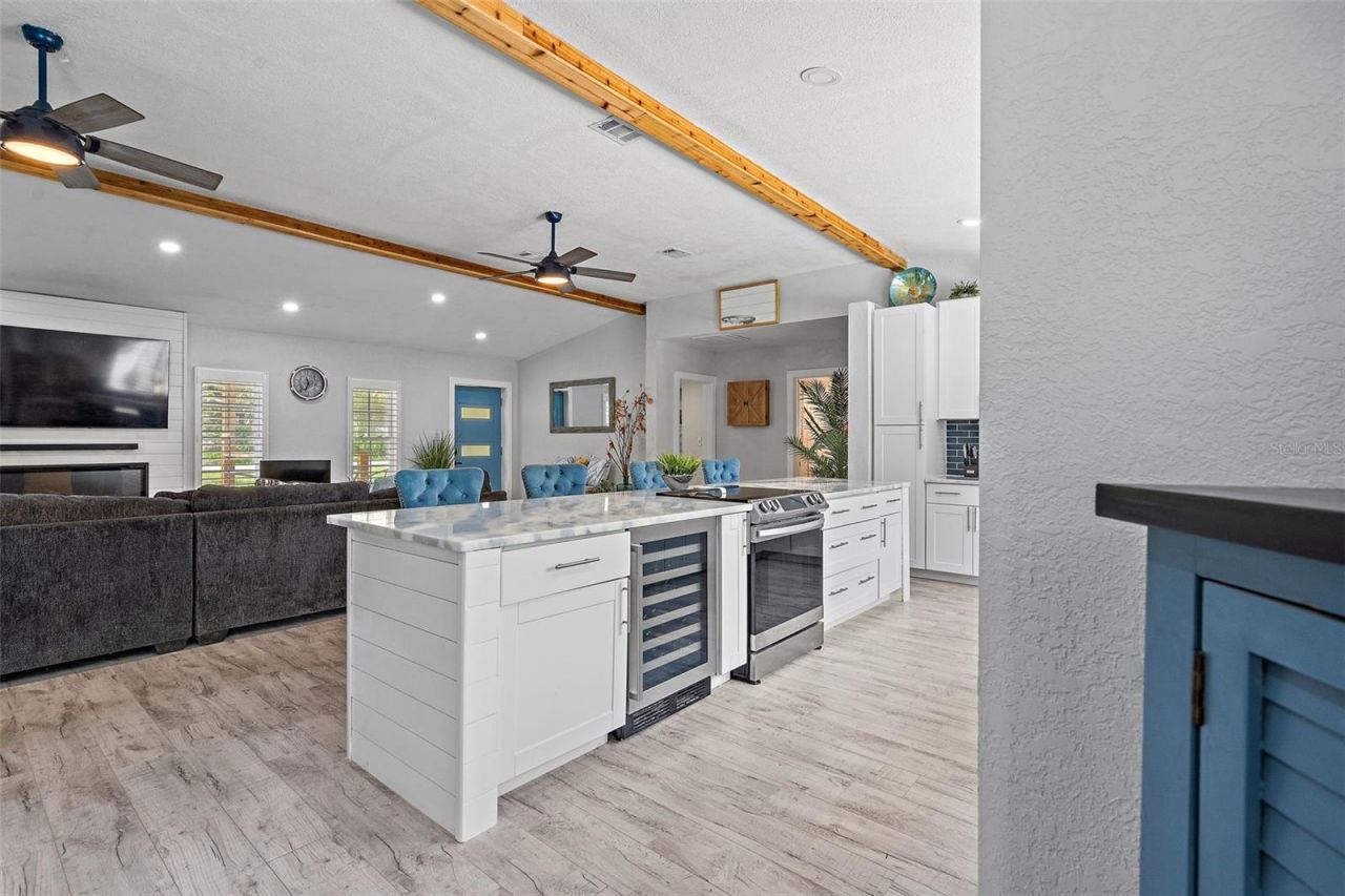 2820 Whitney Road, Clearwater, FL 33760 Photo